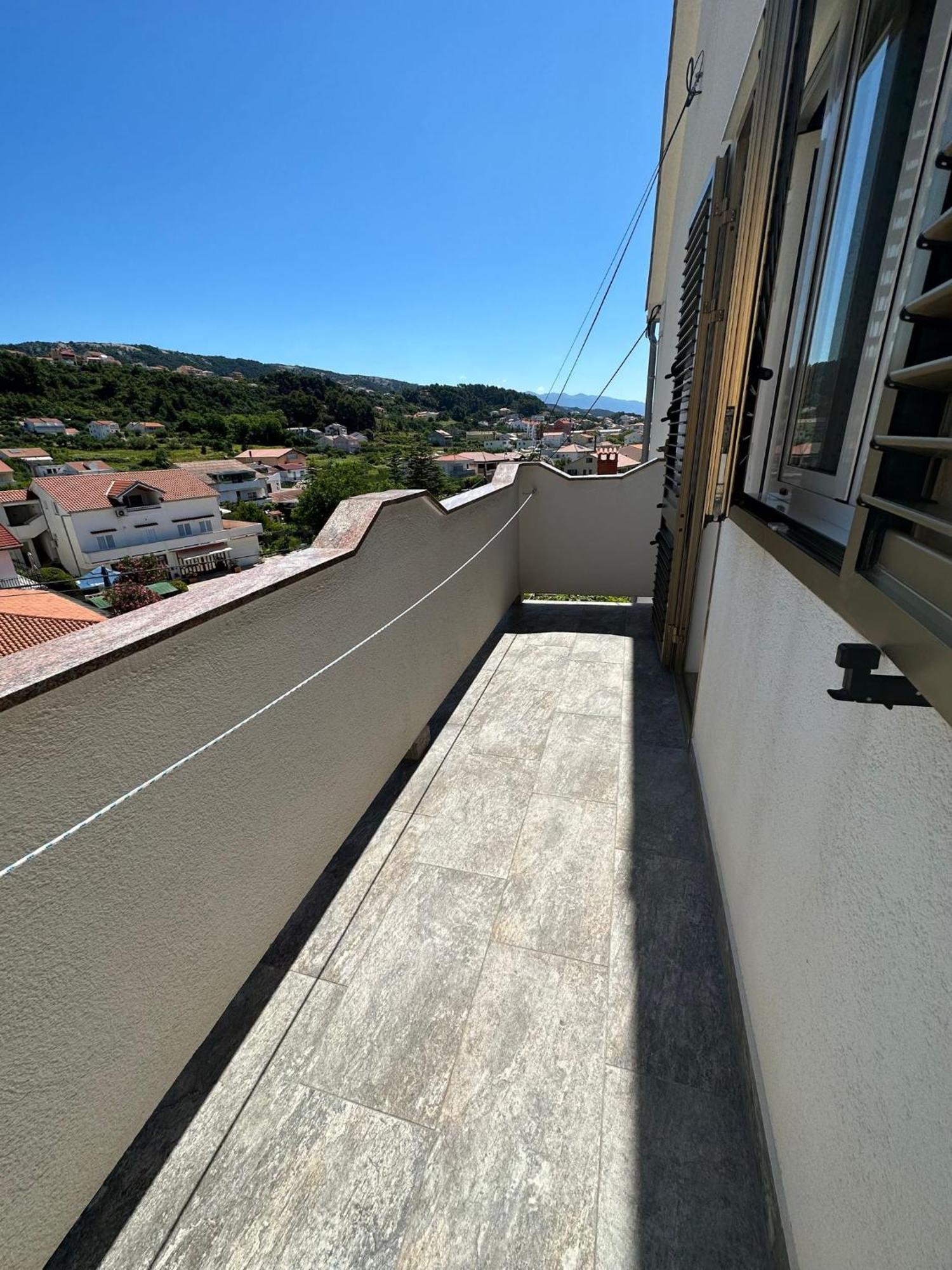 Apartments Vinse Near Rab Center ラブ エクステリア 写真